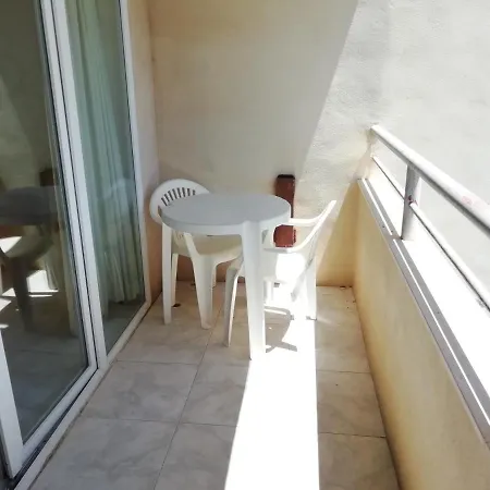 Stunning 1-Bed Apartment In Portimao Apartamento