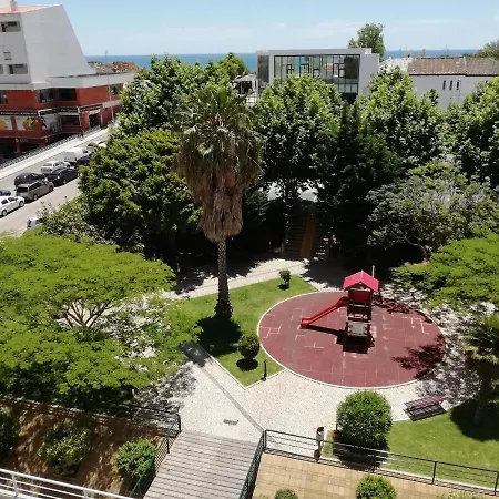 Stunning 1-Bed Apartment In Portimao Daire *
